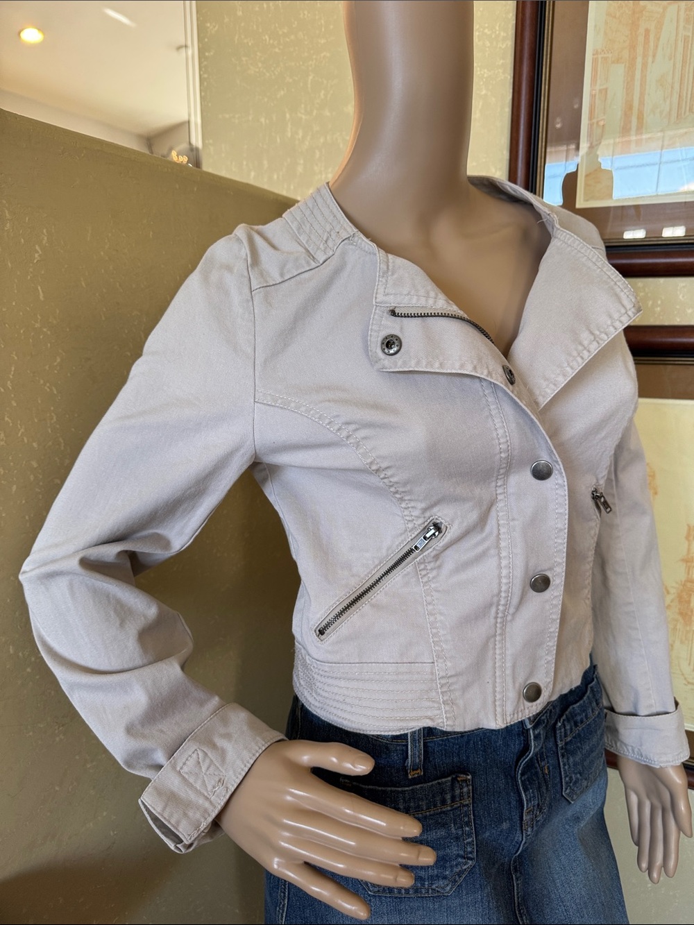H& M Khaki Summer Cropped Jacket sz 6